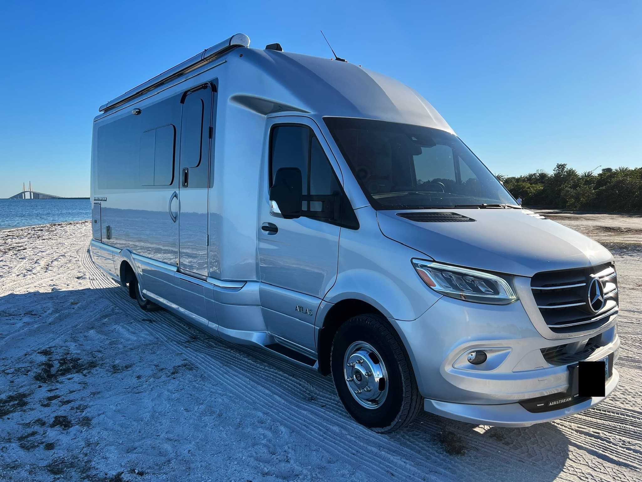 Airstream gallery image 17