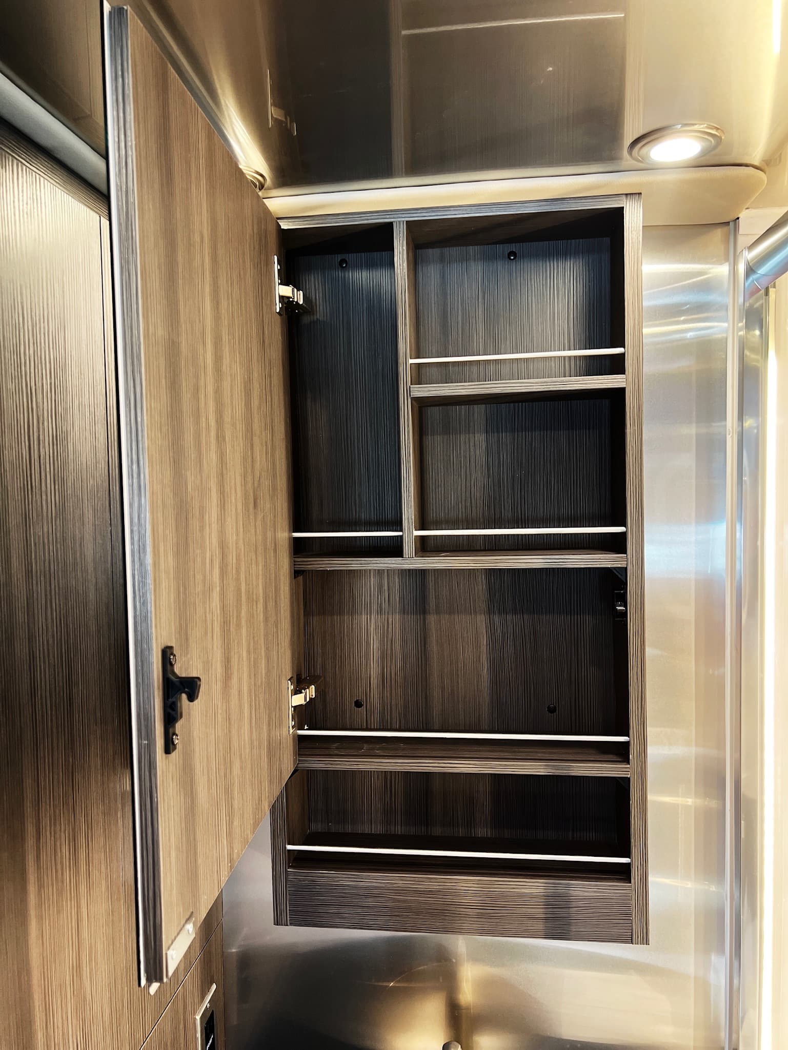 Airstream gallery image 21