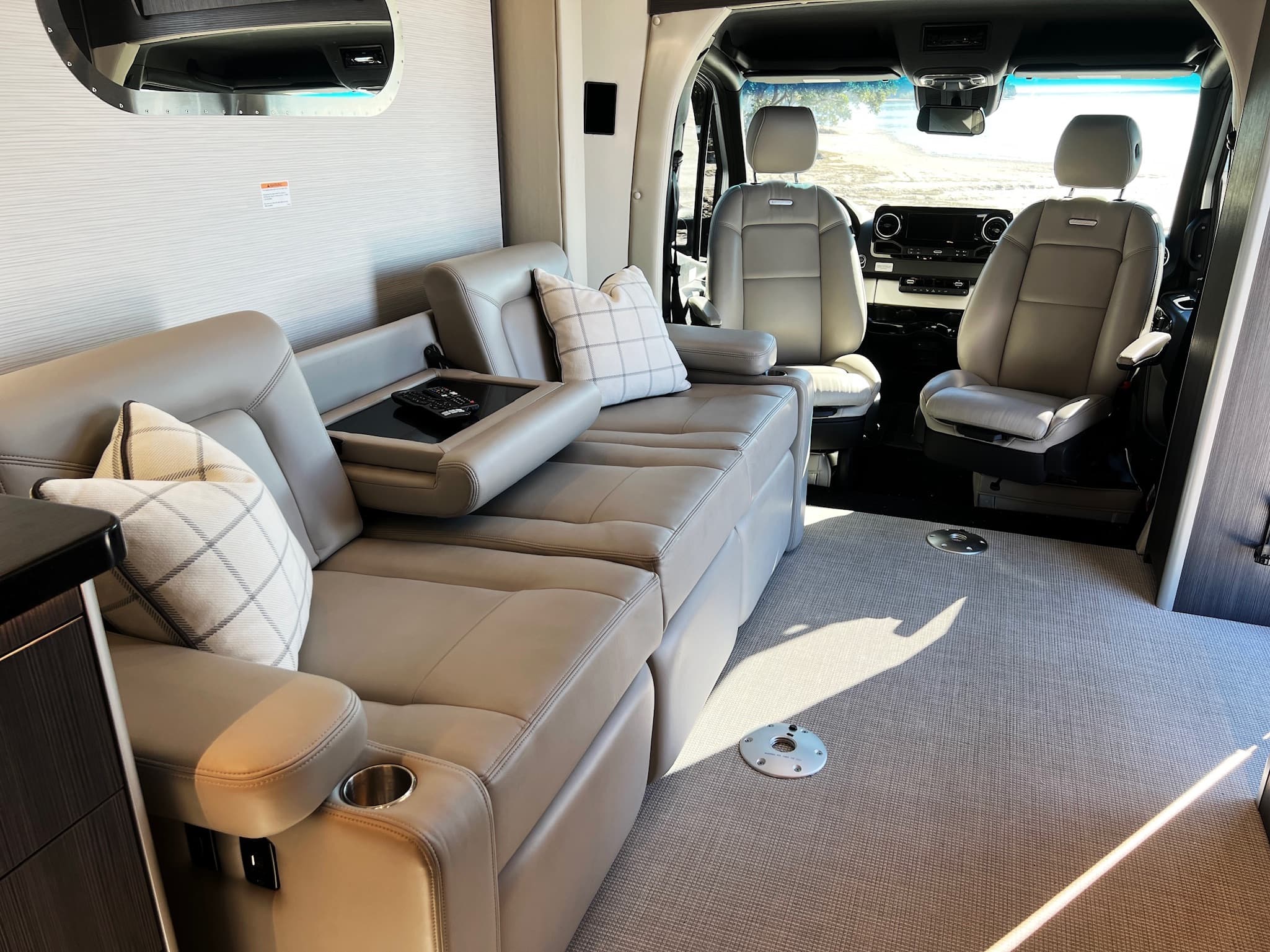 Airstream gallery image 4