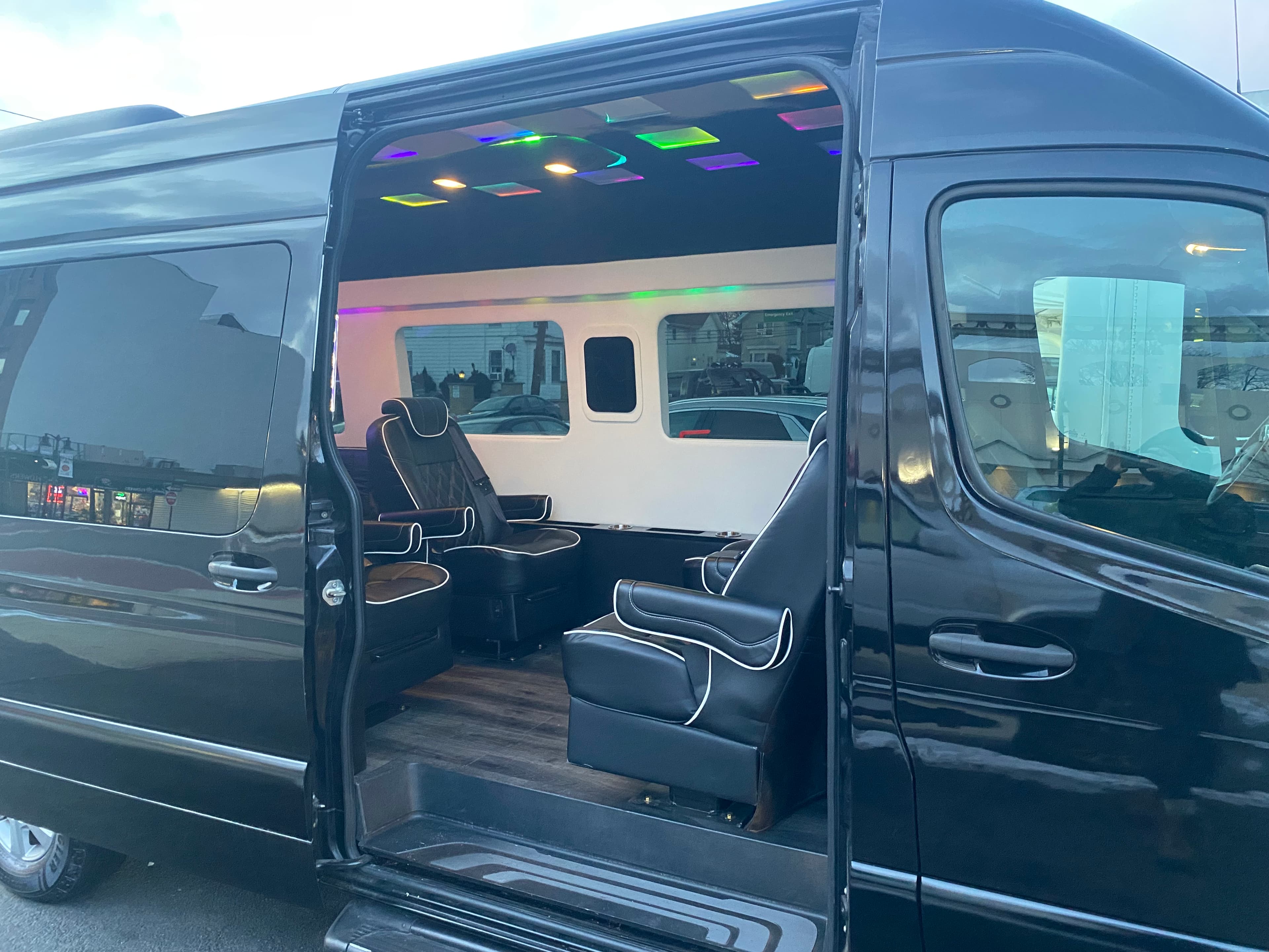 Blackjack gallery image 10