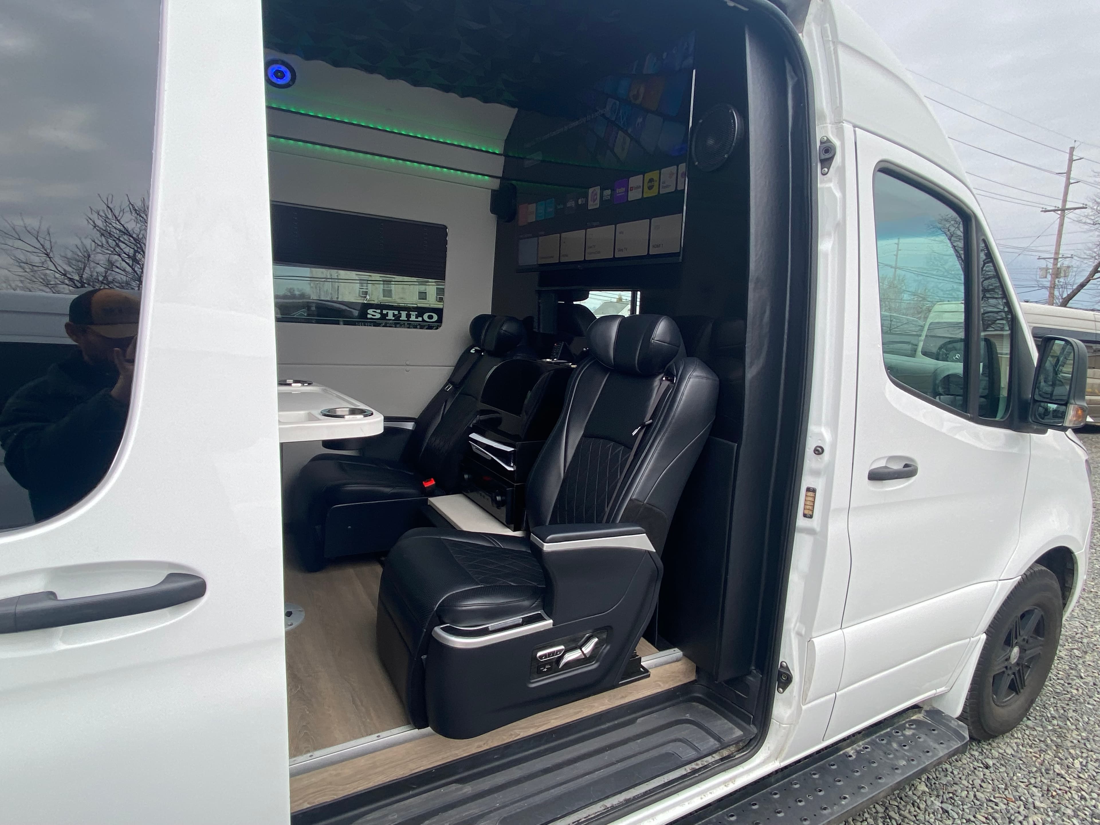 Olaf gallery image 21