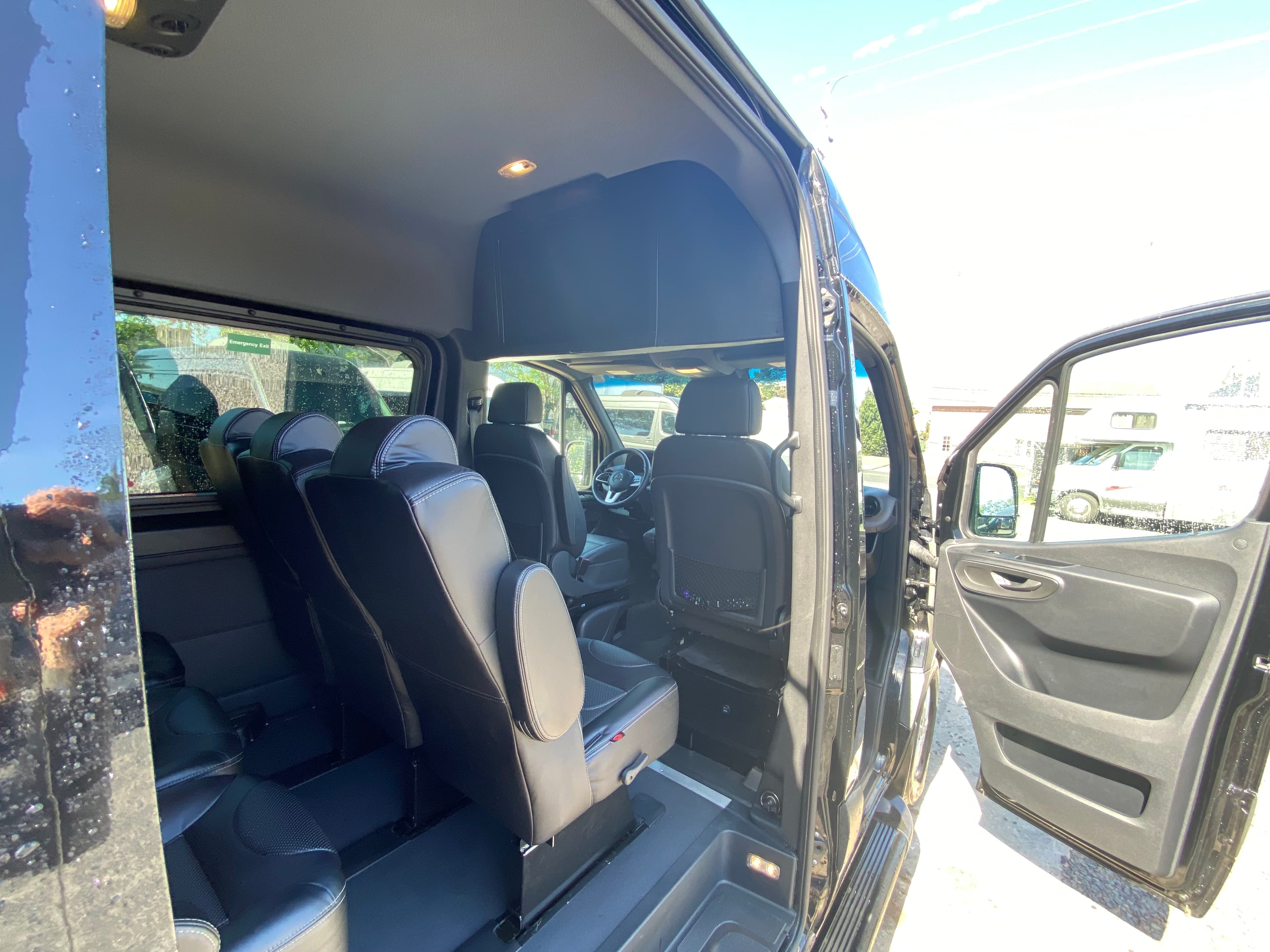 Onyx gallery image 2