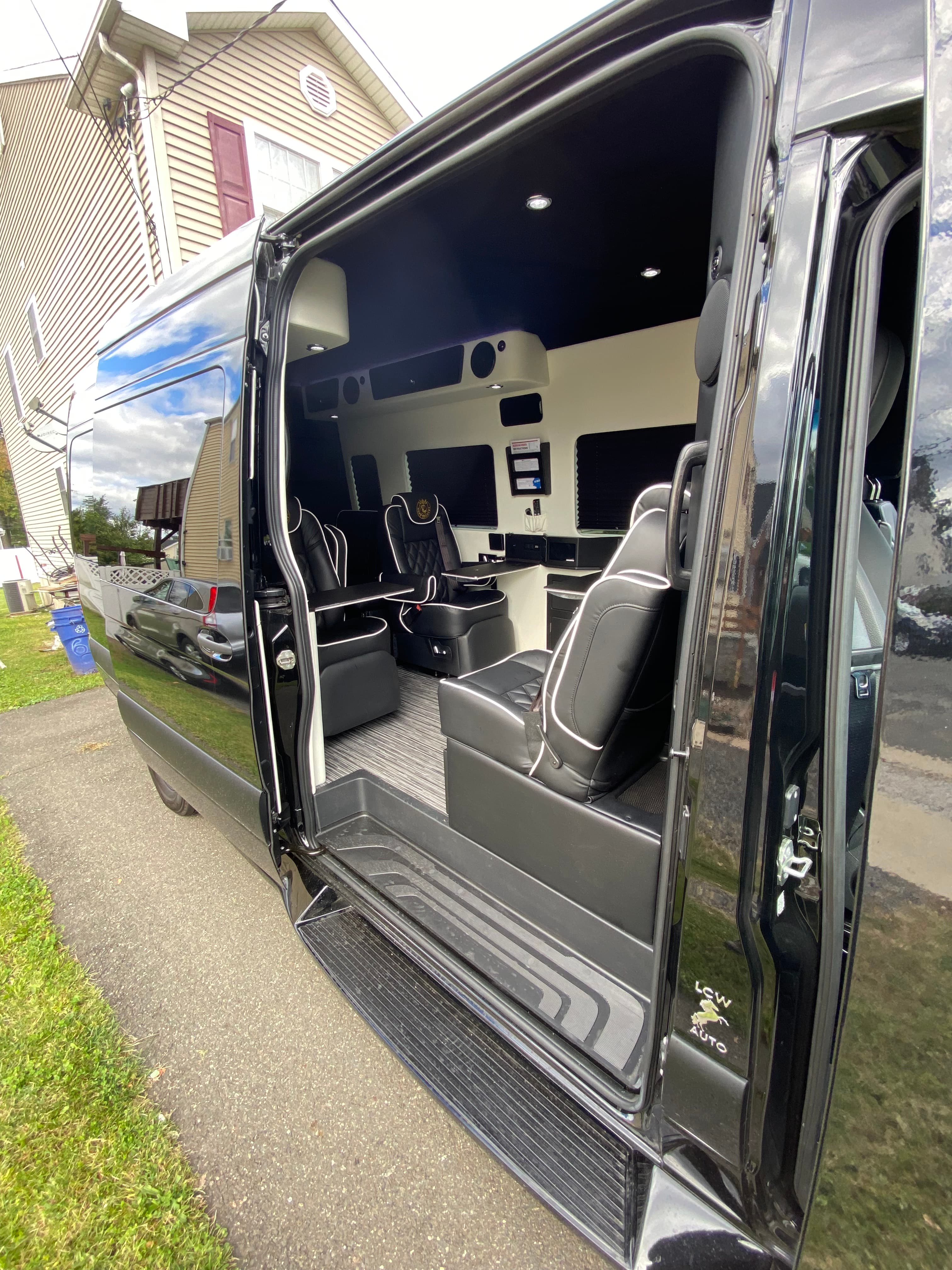 Starlight gallery image 8